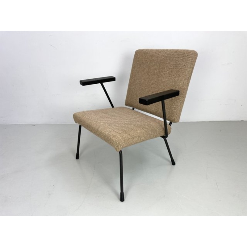 1401 Armchair attributed to Wim Rietveld for Gispen, 1960s for sale at Pamono