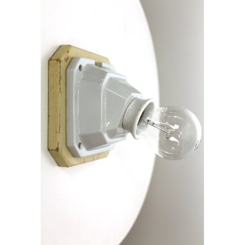 Antique Porcelain Sconce from Brunquell, 1910s for sale at Pamono