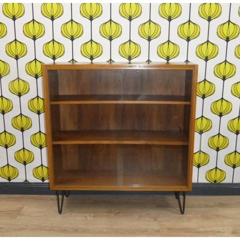 Showcase Cabinet in Walnut and Glass with Hairpin Legs, 1960s for sale at Pamono
