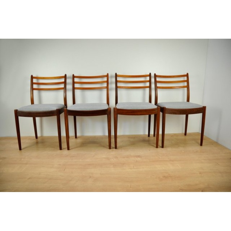 Vintage Dining Chairs by Victor Wilkins for G-Plan, 1960s, Set of 4 for sale at Pamono