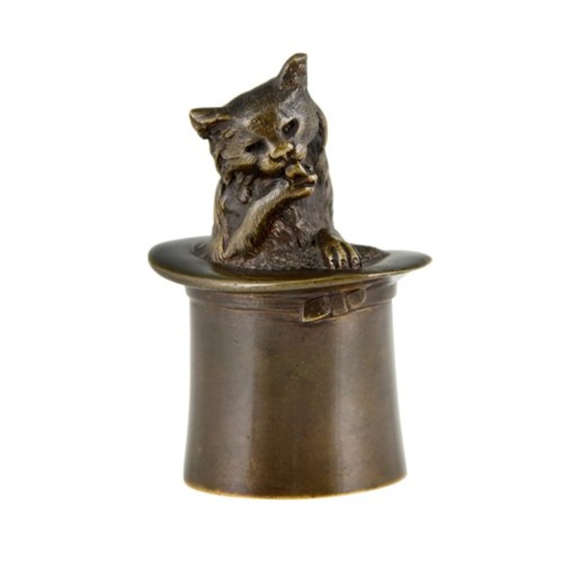 Antique Bronze Table Bell Depicting Cat in a Top Hat, 1880 for sale at Pamono