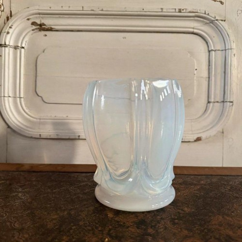 Art Nouveau Opalescent Vase Verlys, 1890s for sale at Pamono
