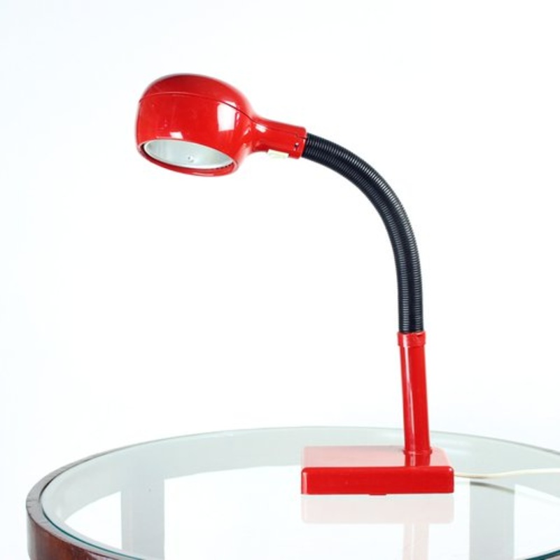 Space Age Table Lamp in Red Plastic, Hungary, 1960s for sale at Pamono