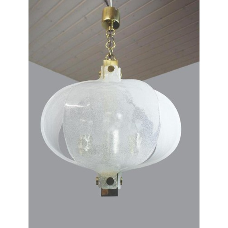 German Frosted Murano Glass Petals & Brass Pendant Lamp from Kaiser Idell / Kaiser Leuchten, 1960s for sale at Pamono