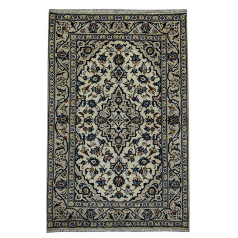 Hand-Knotted Middle Eastern Keshan Rug in Sheep’s Wool for sale at Pamono-SZS-2143419