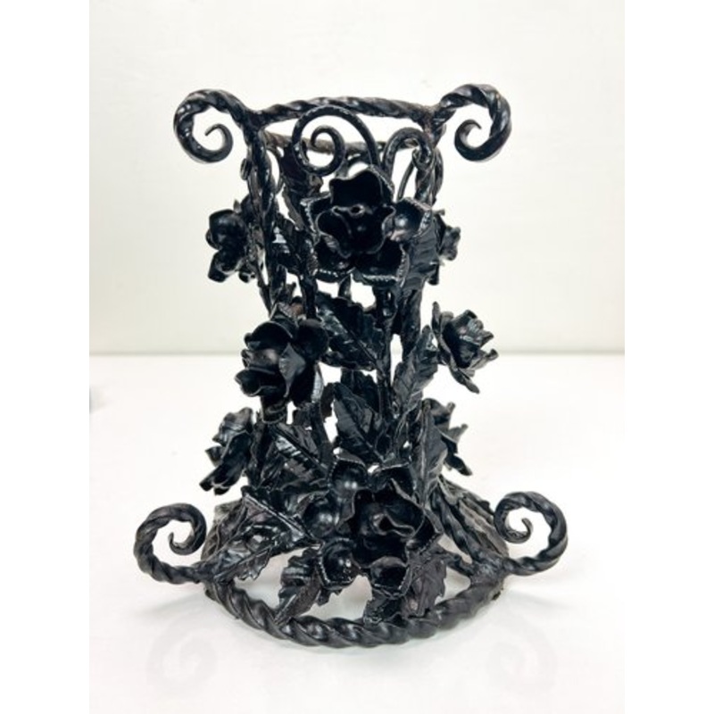 Art Nouveau Wrought Iron Candleholder in the style of Lodewijk Van Boeckel, 1920s for sale at Pamono