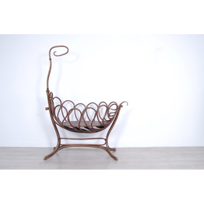 Large Antique Art Nouveau Cradle in Curved Wood for sale at Pamono