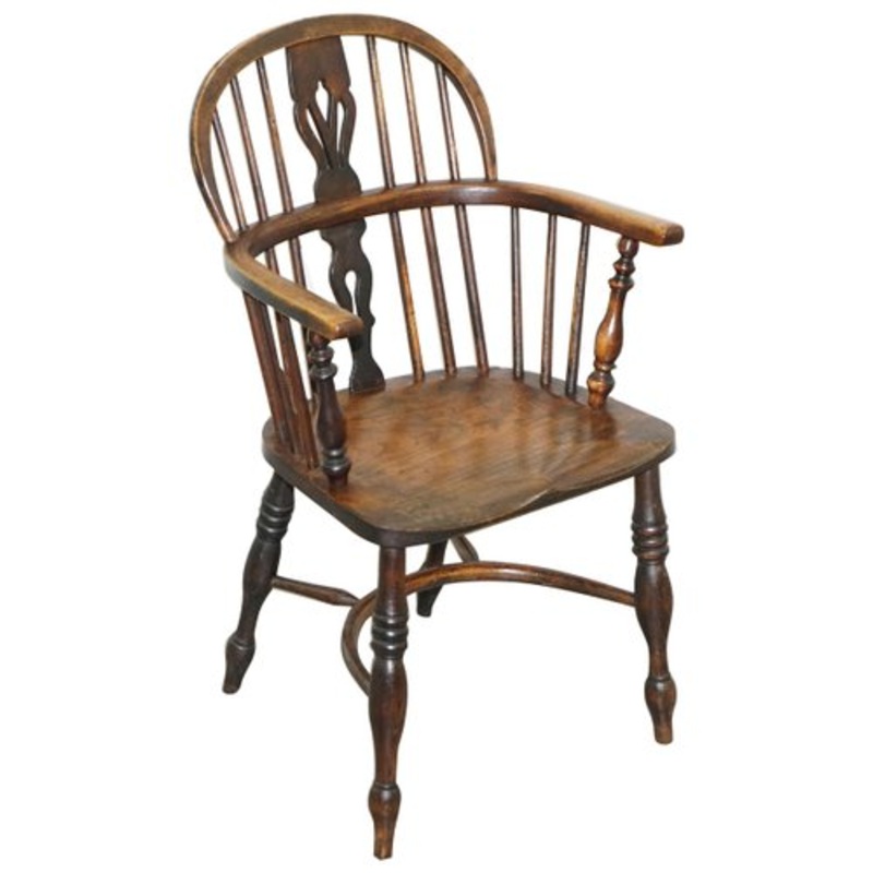 Antique Victorian English Elm & Ashwood Windsor Armchair, 19th Century for sale at Pamono