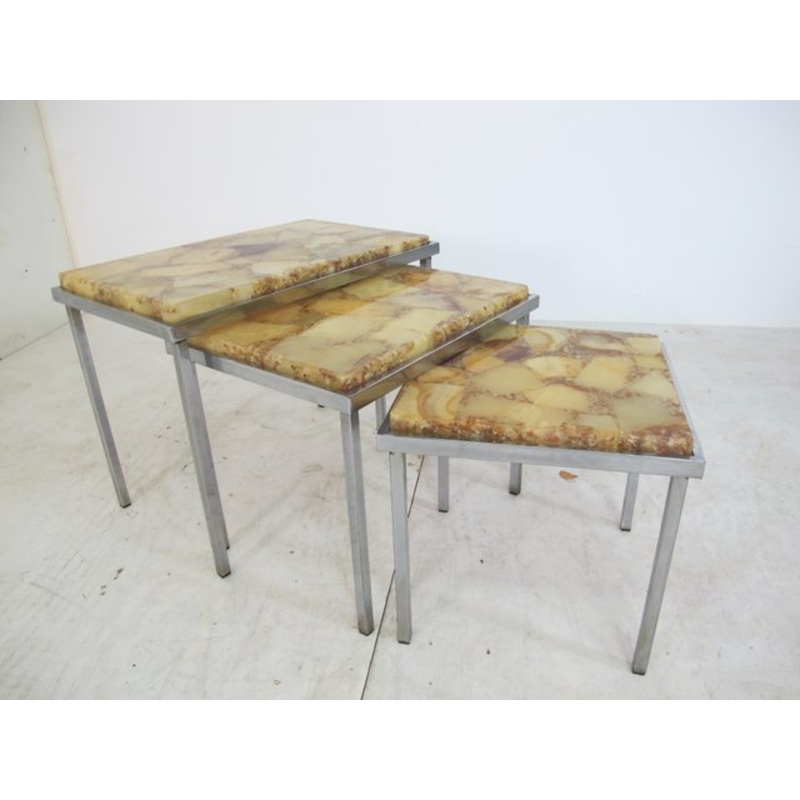 Vintage Hollywood Regency Chrome and Marble Nesting Tables, 1960s, Set of 3 for sale at Pamono