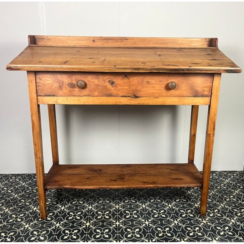 Edwardian Pitch Pine Clerk Desk for sale at Pamono