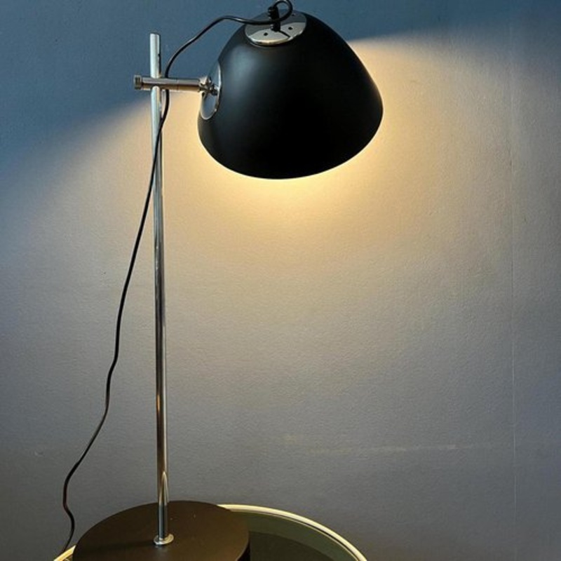 Mid-Century Modern Flexible Desk Lamp from Dijkstra for sale at Pamono