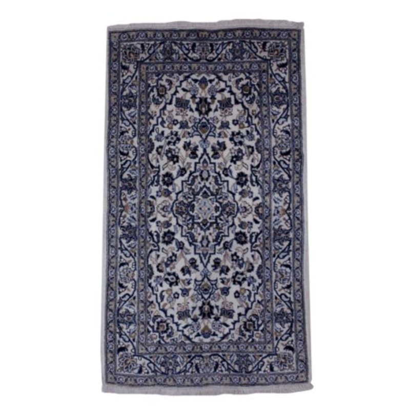 Middle Eastern Rug in Wool for sale at Pamono-SZS-2143406