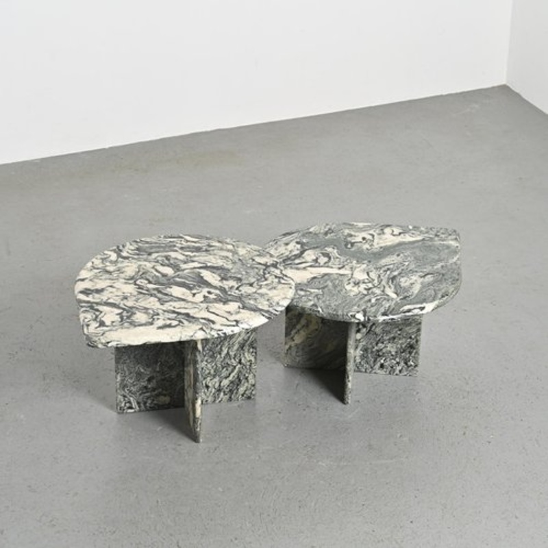 Nesting Tables in Marble, Italy, 1970s, Set of 2 for sale at Pamono