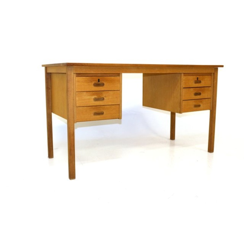 Scandinavian Desk in Oak, Sweden, 1960s for sale at Pamono