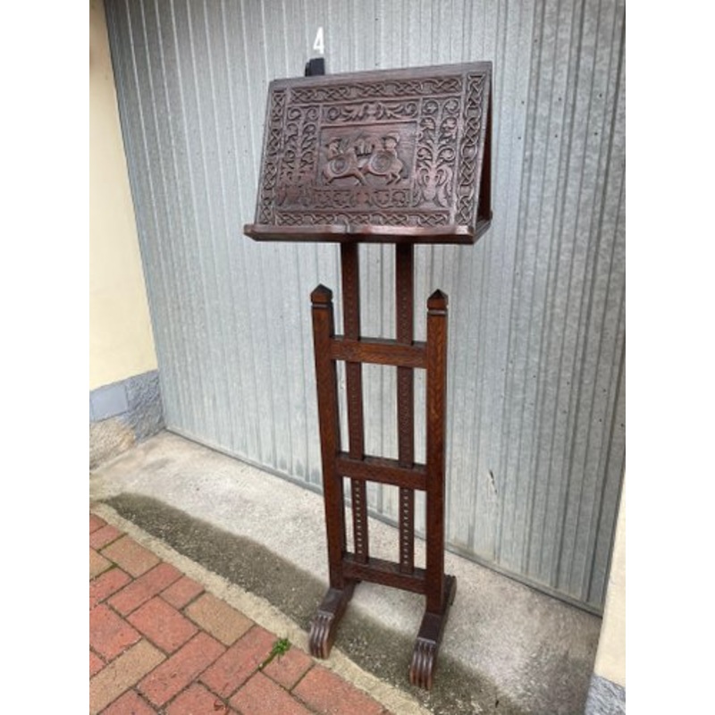 Medieval Wooden Double Lectern for sale at Pamono
