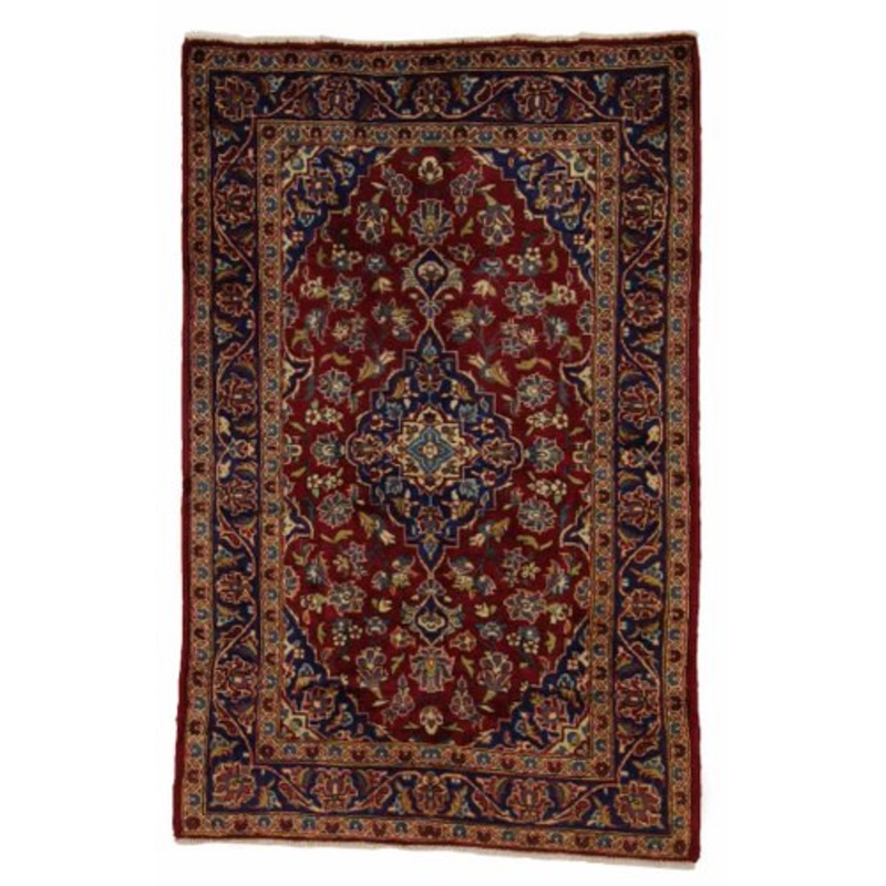 Middle Eastern Rug in Wool for sale at Pamono-SZS-2143422
