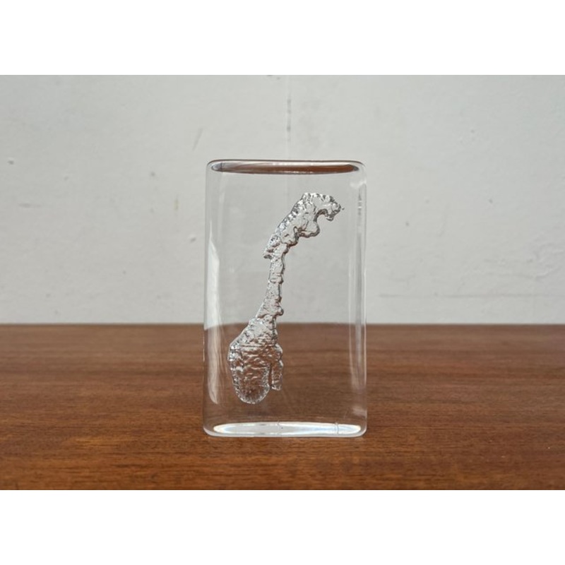 Vintage Scandinavian Art Glass Paper Weight for sale at Pamono