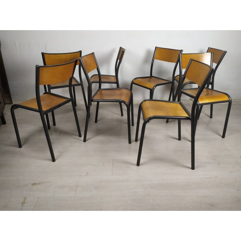 Vintage School Chairs, 1950s, Set of 8 for sale at Pamono