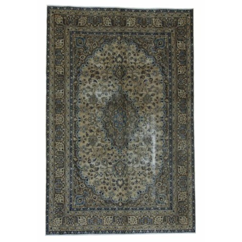Vintage Middle Eastern Hand-Knotted Rug for sale at Pamono-SZS-2143276