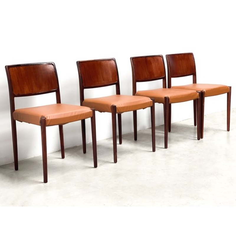 Vintage Scandinavian Dining Chairs, 1970s, Set of 4 for sale at Pamono