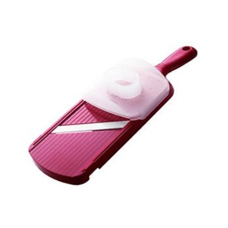 Kyocera Double-Edged Slicer with Guard in Red