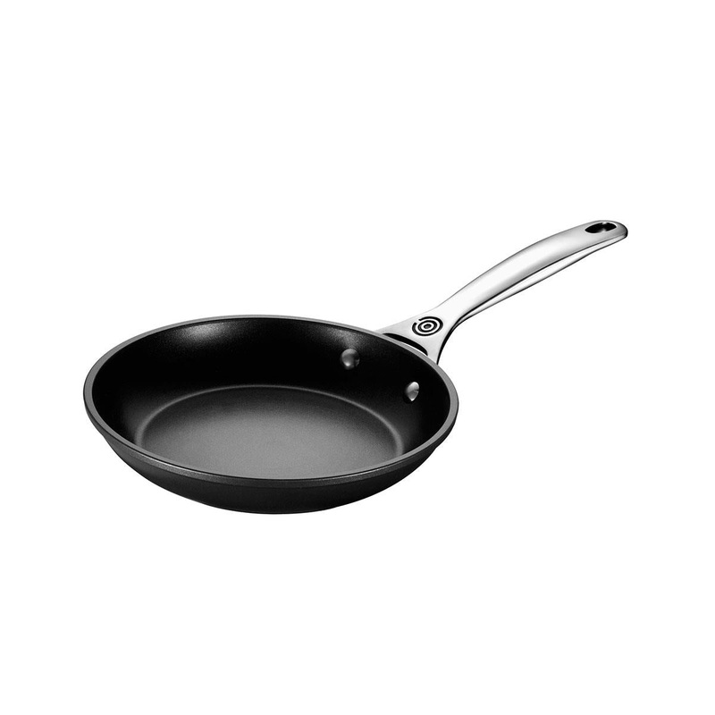 Le Creuset Toughened Nonstick PRO 8″ Fry Pan