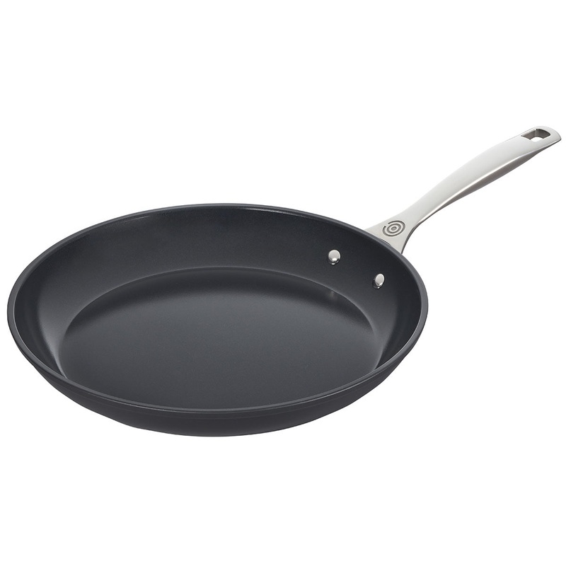 Le Creuset Essential Nonstick Ceramic 12″ Fry Pan